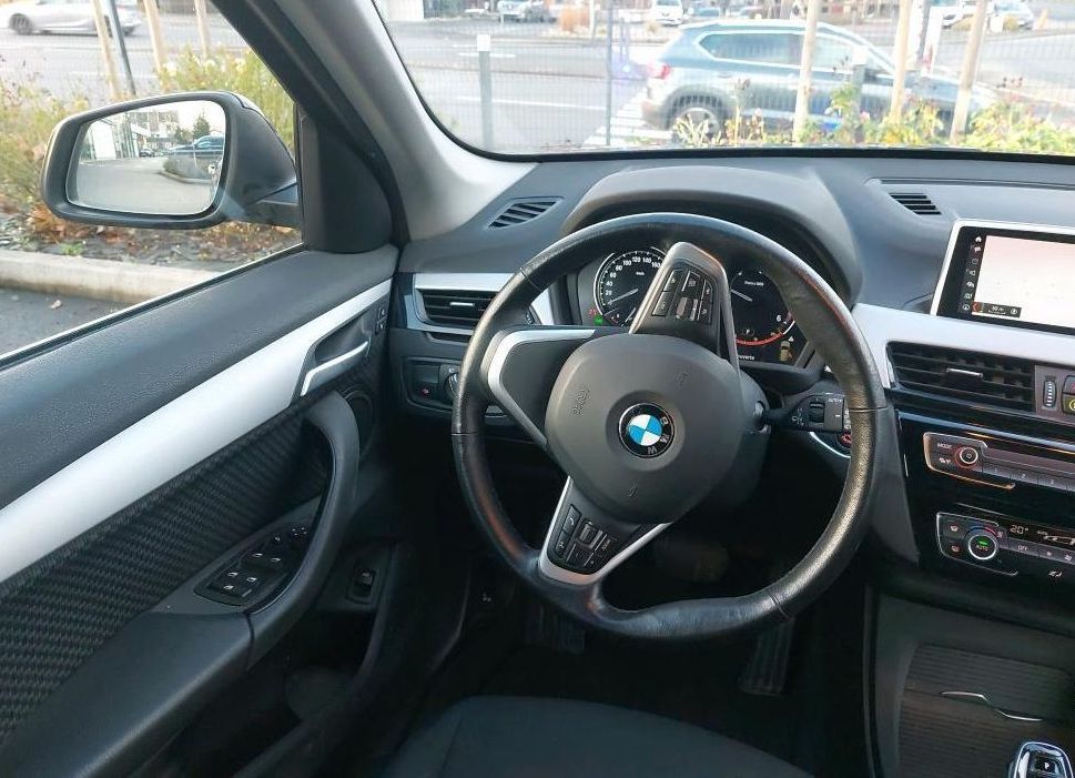 Zunanja slika - BMW X1 - serija :  sDrive16d Avt. LED-KAMERA-18 COL... - 6