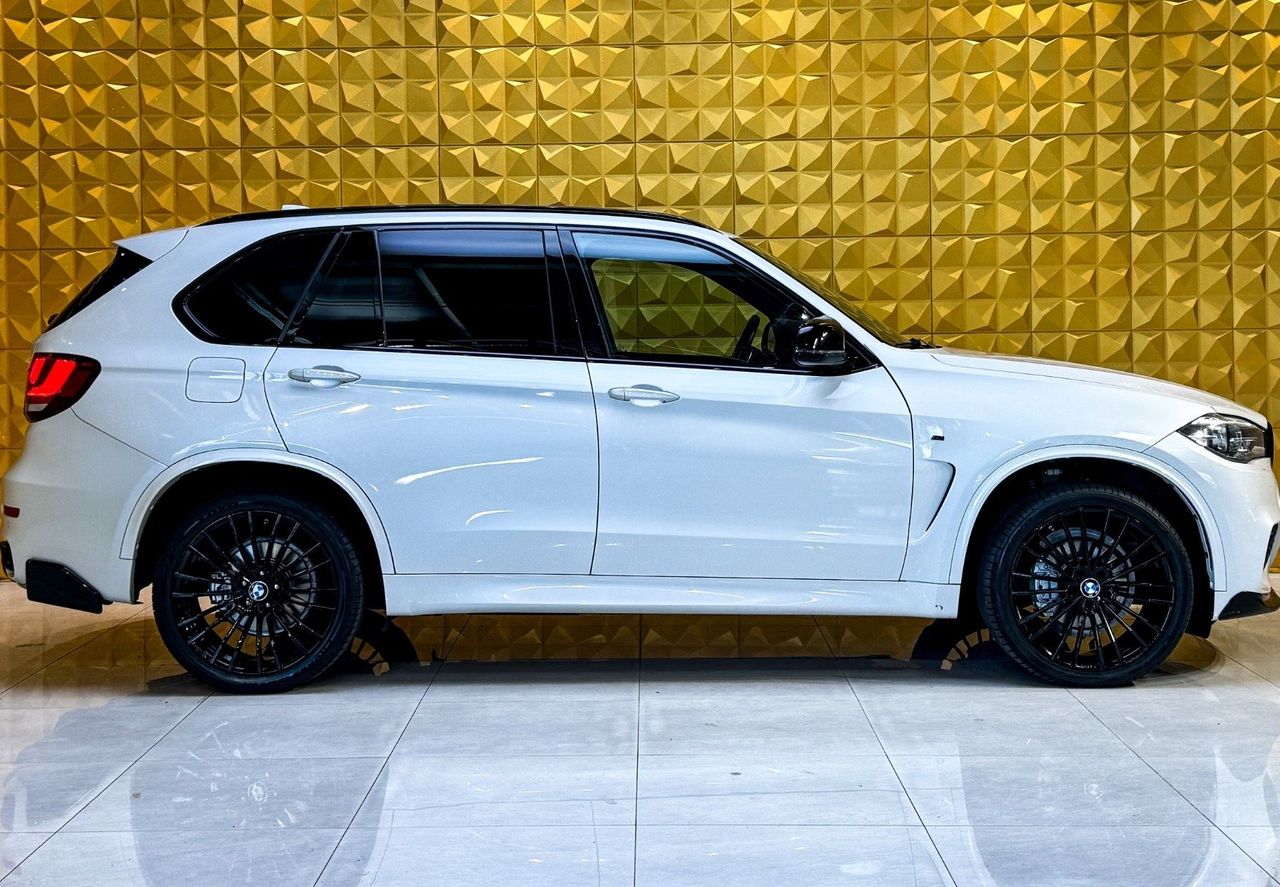 Zunanja slika - BMW X5 - serija :  xDrive30d M Sport-LED-VIRTUAL-HARMAN-GRETJE - 12