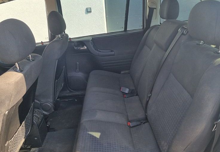 Zunanja slika - Opel Zafira - Comfort 2.2 DTI - 8