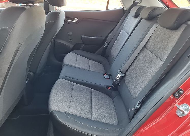 Zunanja slika - KIA Stonic - 1.2 DPI 62 kW  84 KM  LX Fun M T - 11