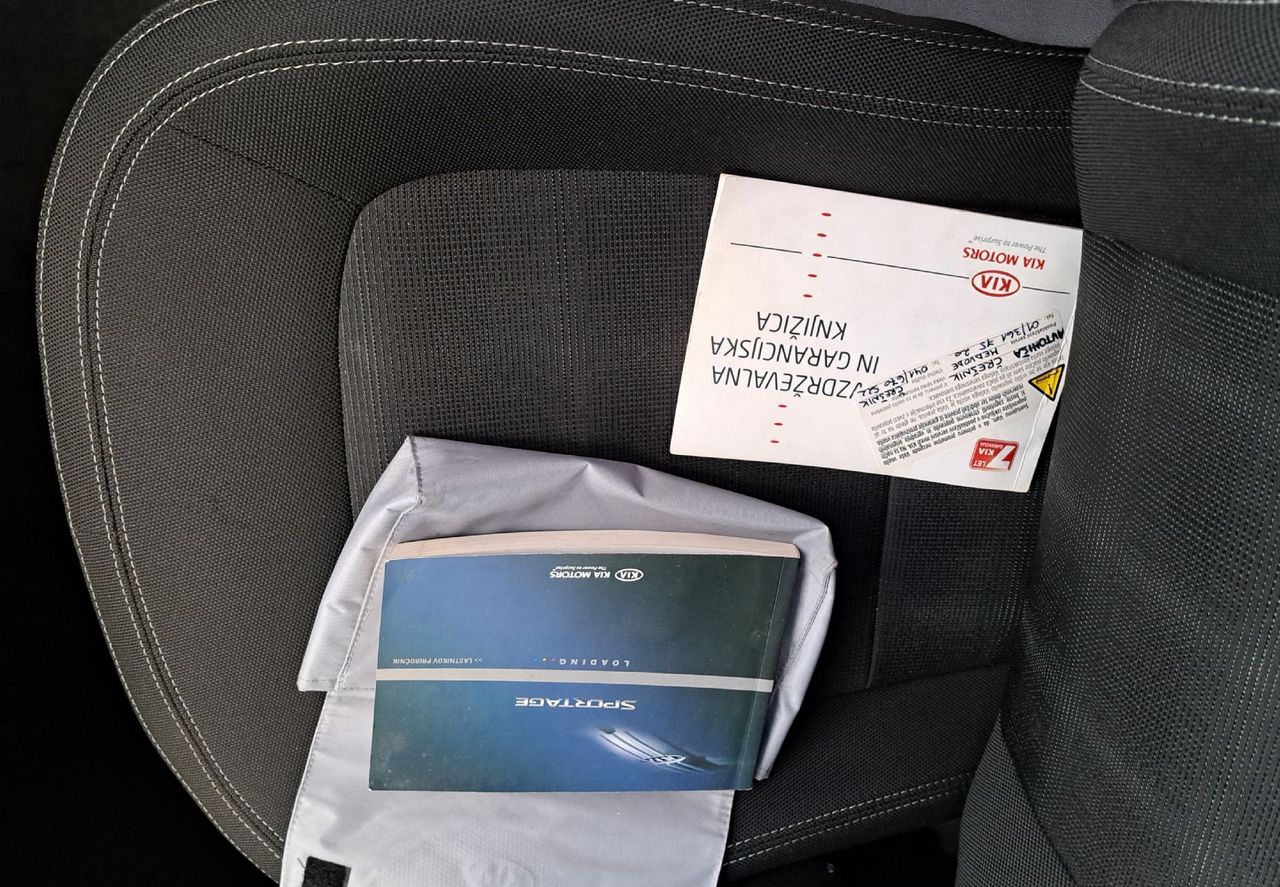 Zunanja slika - KIA Sportage - 2.0 bencinski 120kW Urban-HITRI KREDIT-ODLIČEN- - 18