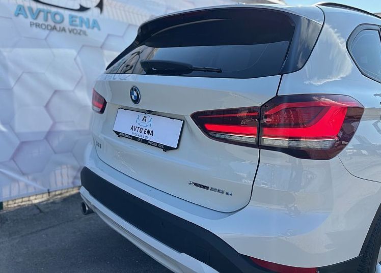 Zunanja slika - BMW X1 - serija :  xDrive25e  AT  - LED - NAVI - PDC+KAM - 4