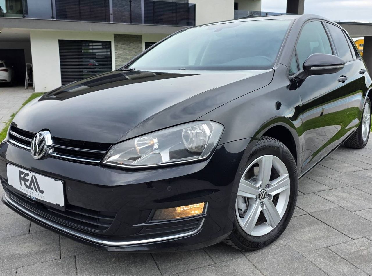 Zunanja slika - VW Golf - 2.0 TDI-HIGHLINE-ACC-SAMOPARKIRANJE-PDC-ODLIČEN - 1