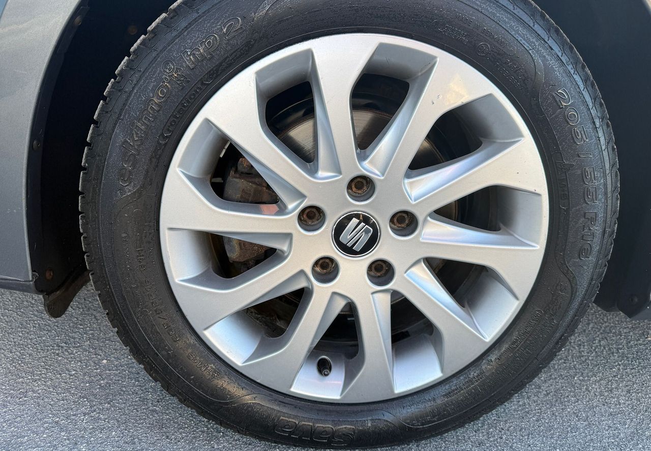 Zunanja slika - Seat Leon - ST 1.6 TDI Park-GretjeSED-AVTKLIMA-ALU-BREZ POLOGA - 18