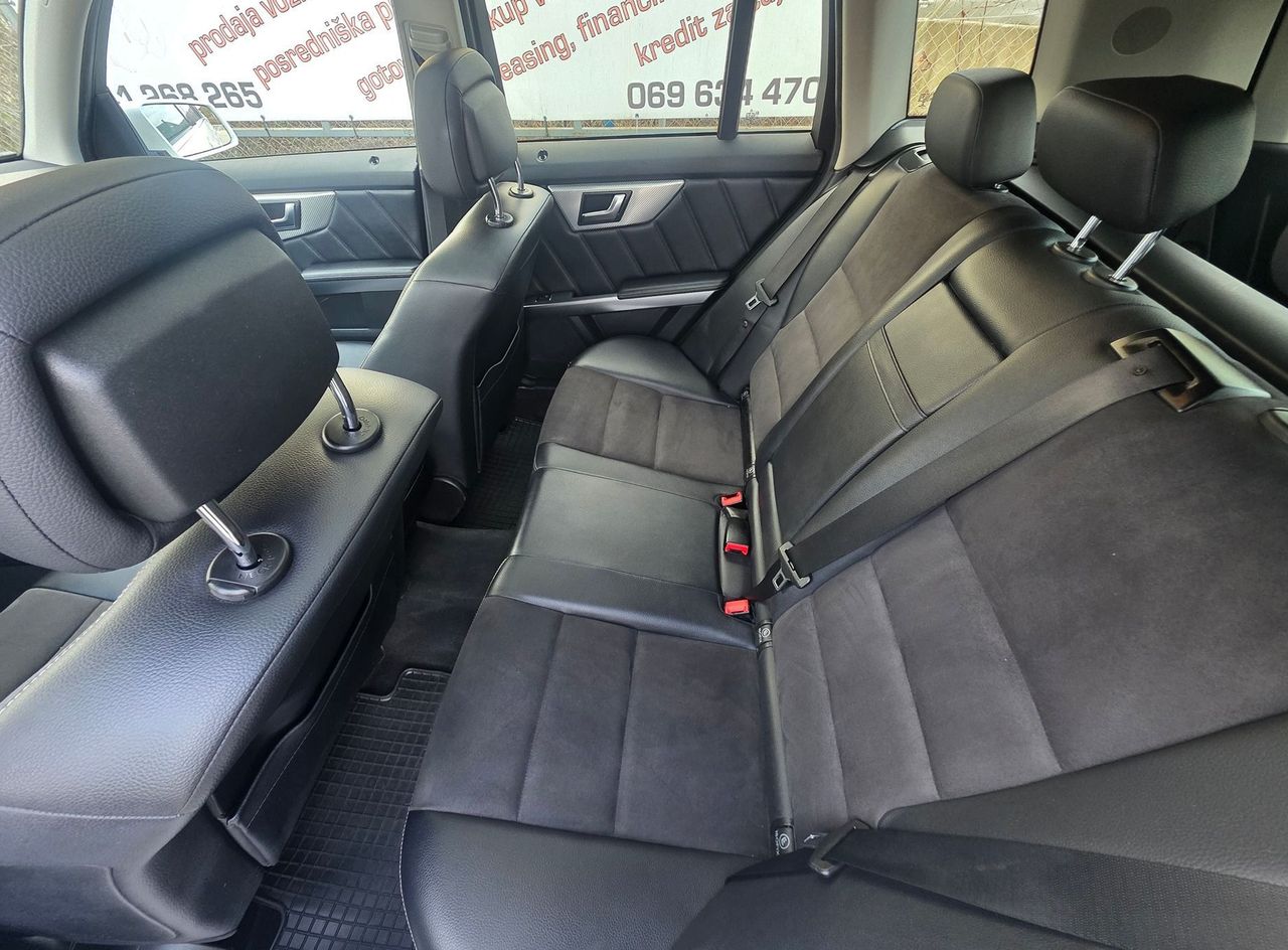 Zunanja slika - Mercedes-Benz GLK-Razred - GLK 220 BlueTEC 4MATIC XENON-ALU PLATIŠČA-PDC - 13