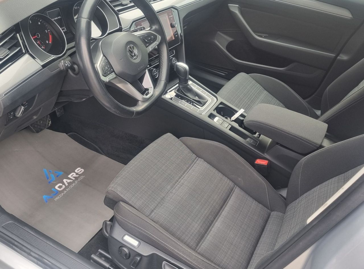 Zunanja slika - VW Passat - Variant 2.0 TDI BMT Business 110kW-DSG-LED-2XPDC-NAVI - 8