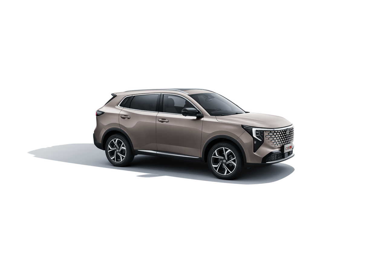 Changan CS55 PLUS z naprednimi asistenčnimi sistemi ADAS in 540-stopinjskim sistemom kamer.