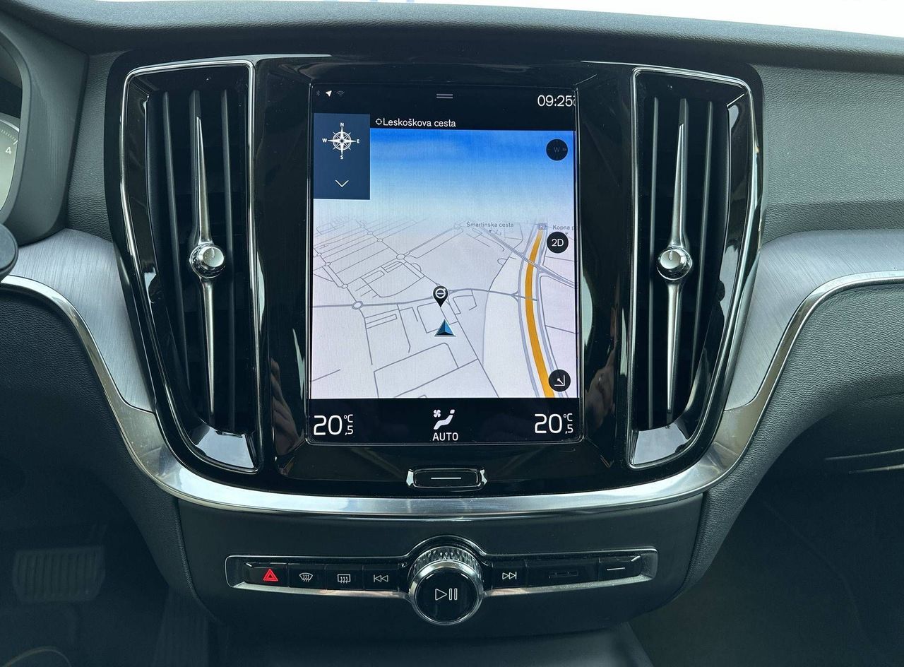 Zunanja slika - Volvo V60 - B4D Momentum Avt. - 18