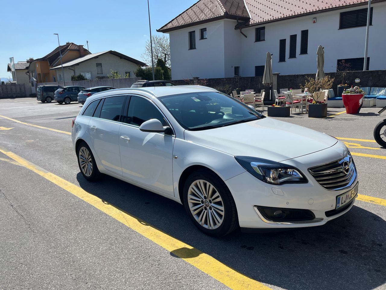 Zunanja slika - Opel Insignia - 2,0 CDTI Cosmo - 2