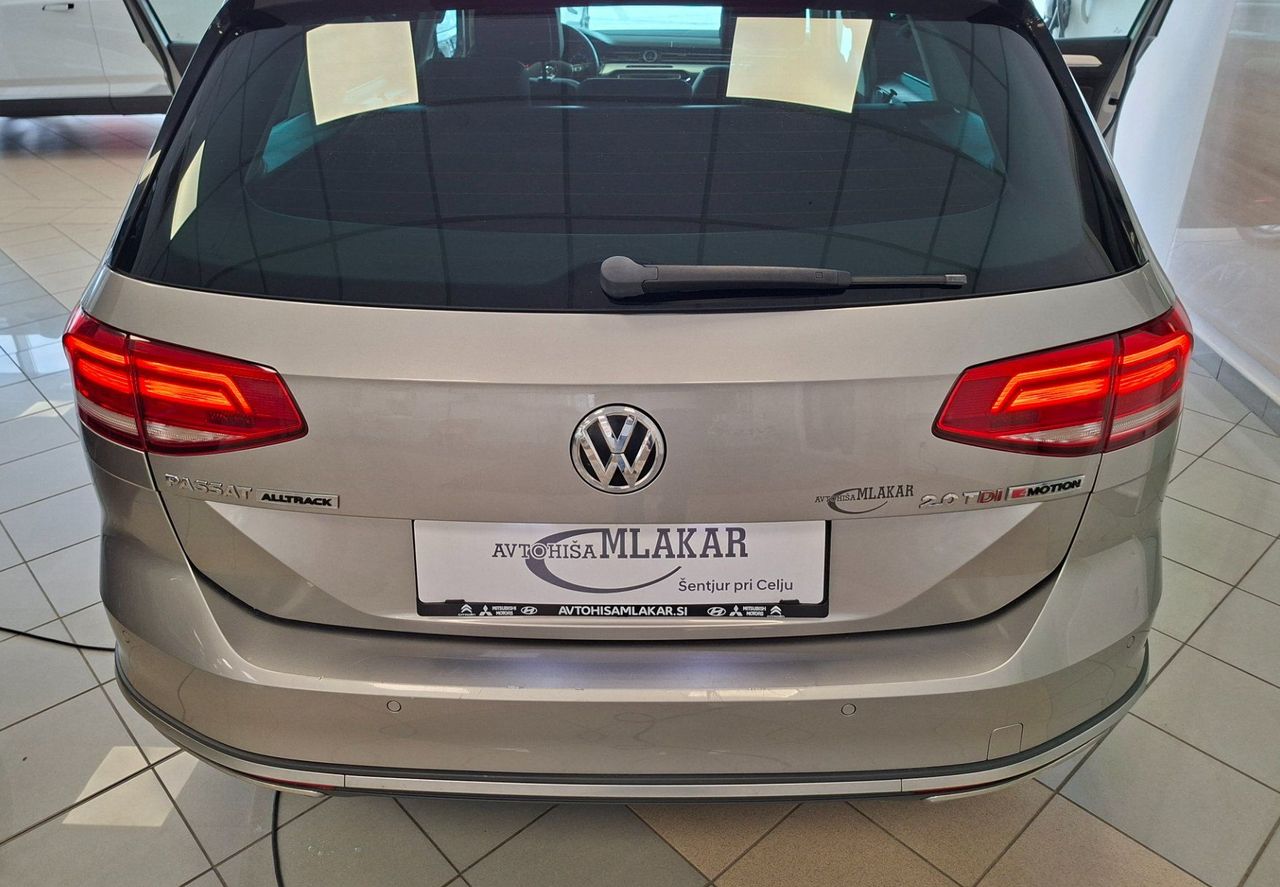 Zunanja slika - VW Passat - Alltrack 4motion 2.0 TDI BMT DSG-FULL LED-KAMERA-ODLIČEN- - 6