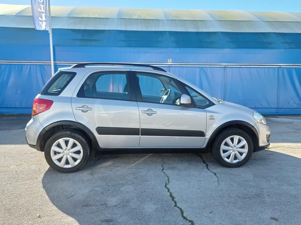 Zunanja slika - Suzuki SX4 - 2.0 DDiS - 4WD - CLASSIC CLUB - GRETJE SEDEŽEV - 6