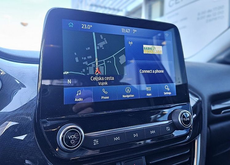 Zunanja slika - Ford Puma - Titanium 1.0 EcoBoost 92kW mHEV SLO 1.lastnik - 8