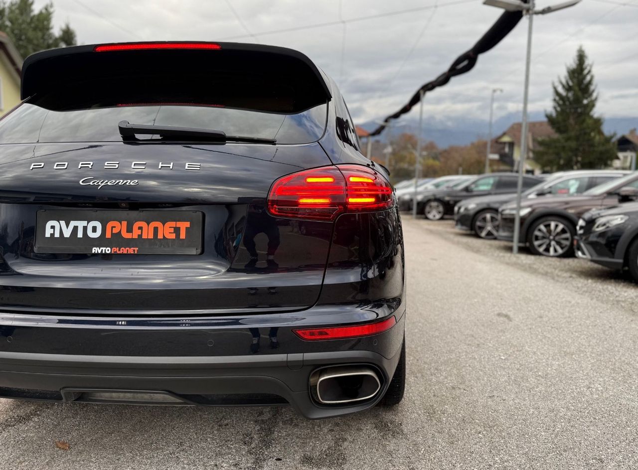Zunanja slika - Porsche Cayenne - DIESEL 3.0 V6 SLO.VOZILO 1.LASTNICA LED ŠIBEDAH - 13