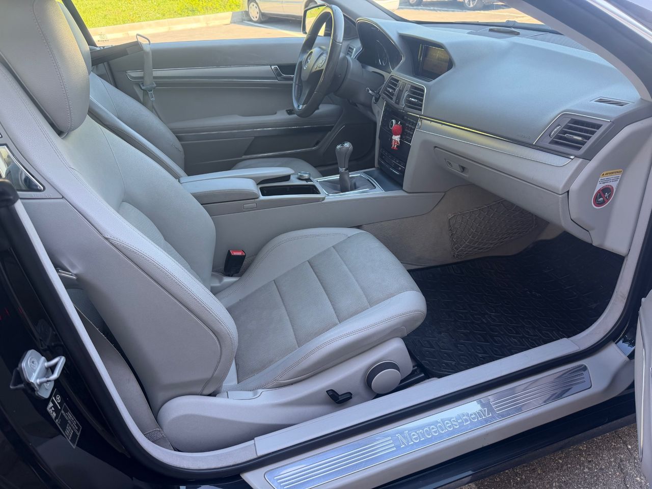 Zunanja slika - Mercedes-Benz E-Razred - E Coupé 220 CDI Avantgarde - 12