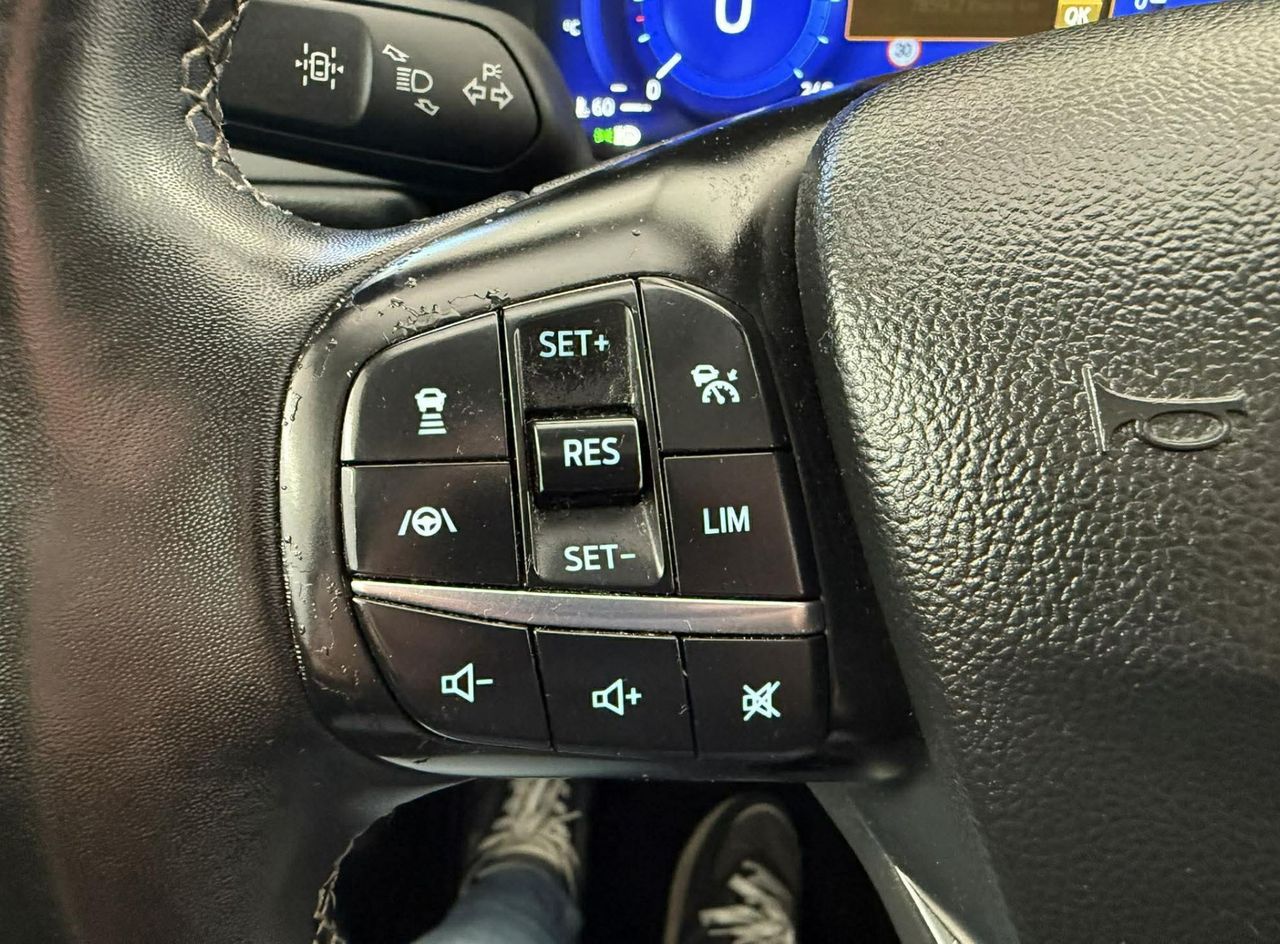 Zunanja slika - Ford Kuga - 2.5 Vignale.NEMŠKI+4ALU.KAMERA.PANORAMA.KLUKA.LED - 14