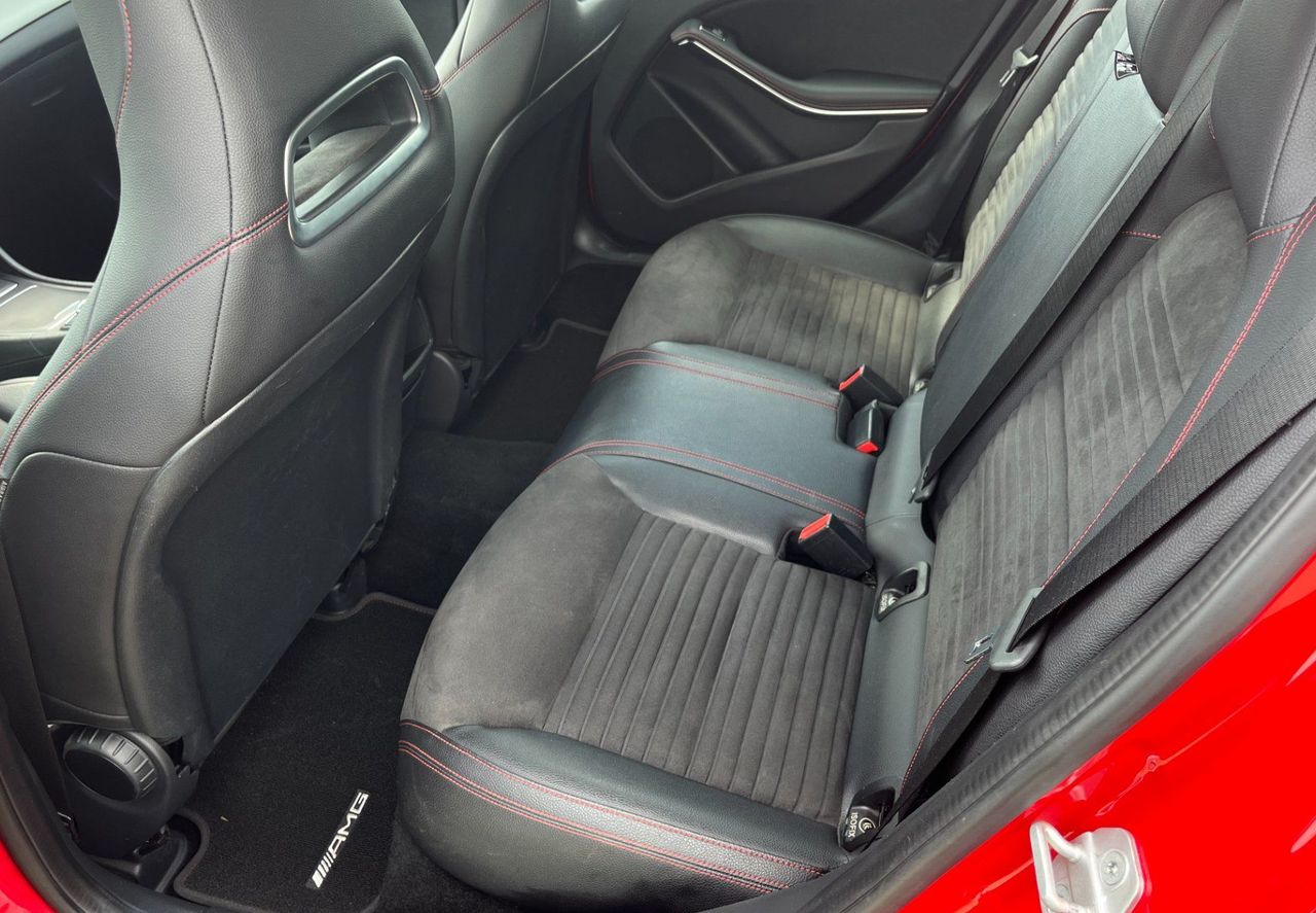 Zunanja slika - Mercedes-Benz GLA-Razred - GLA 200 d AMG Line Avt. NAVI. TEMPOMAT. F1 PRES. - 9