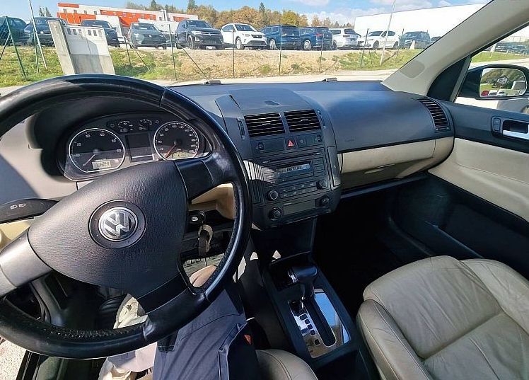 Zunanja slika - VW Polo - 1.4 55KW AVTOMATIK - 8