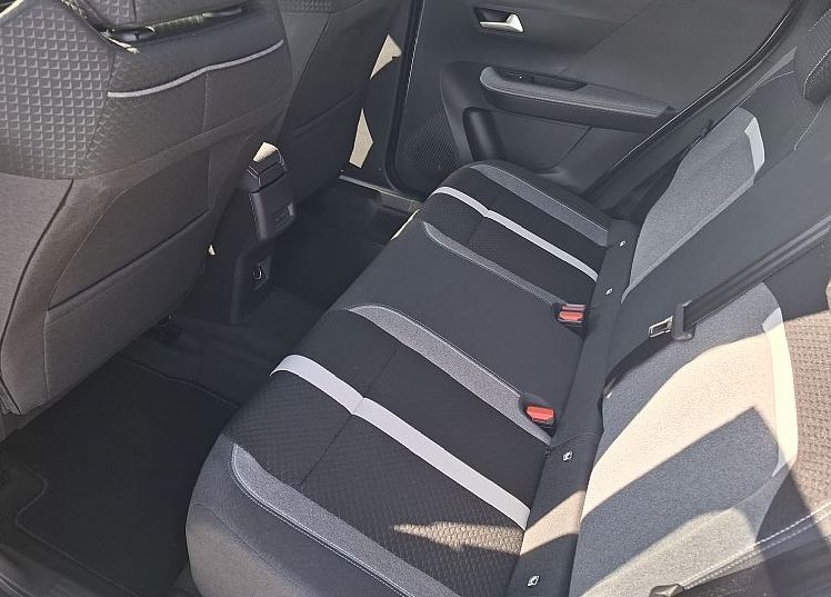 Zunanja slika - Opel Frontera - 1.2 TURBO 145KM GS - na zalogi - AKCIJA MAREC 2026 - 7