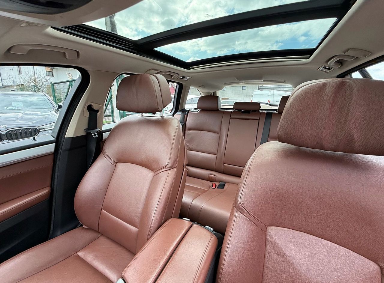 Zunanja slika - BMW Serija 5 - Touring: 525d AUT. LUXURY LiNE DIGITAL PANO HEADuP ALU 1 - 6