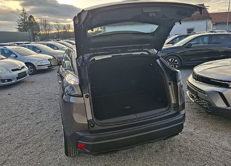 Zunanja slika - Peugeot 3008 - 1.5 HDi 130KM AUTOMATIK - samo 87.803 kilometrov - 10