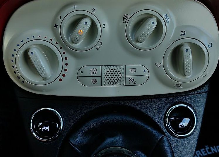 Zunanja slika - Fiat 500C - CABRIO-1.0-GSE-DOLCEVITA-TEMP-TOUCH-PDC-66.000KM- - 16