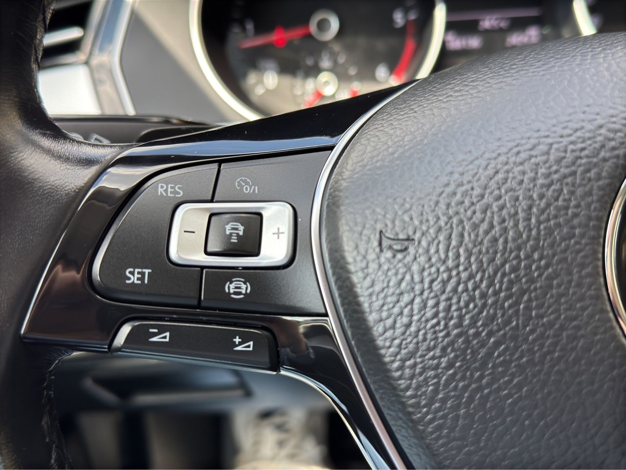 Zunanja slika - VW Passat - 2,0 TDI BMT Comfortline DSG - 15