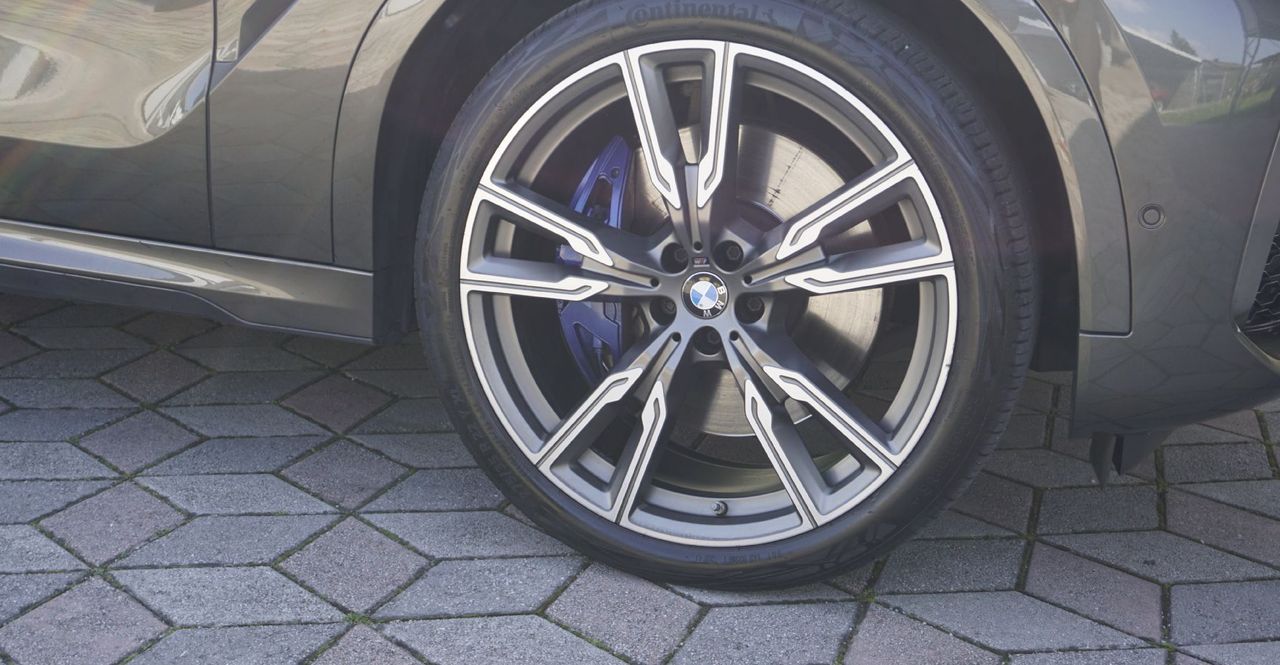Zunanja slika - BMW X6 - serija :  xDriveM50d Avt.+PANO+LASER+HUD+22 COL+HARMAN .. - 13