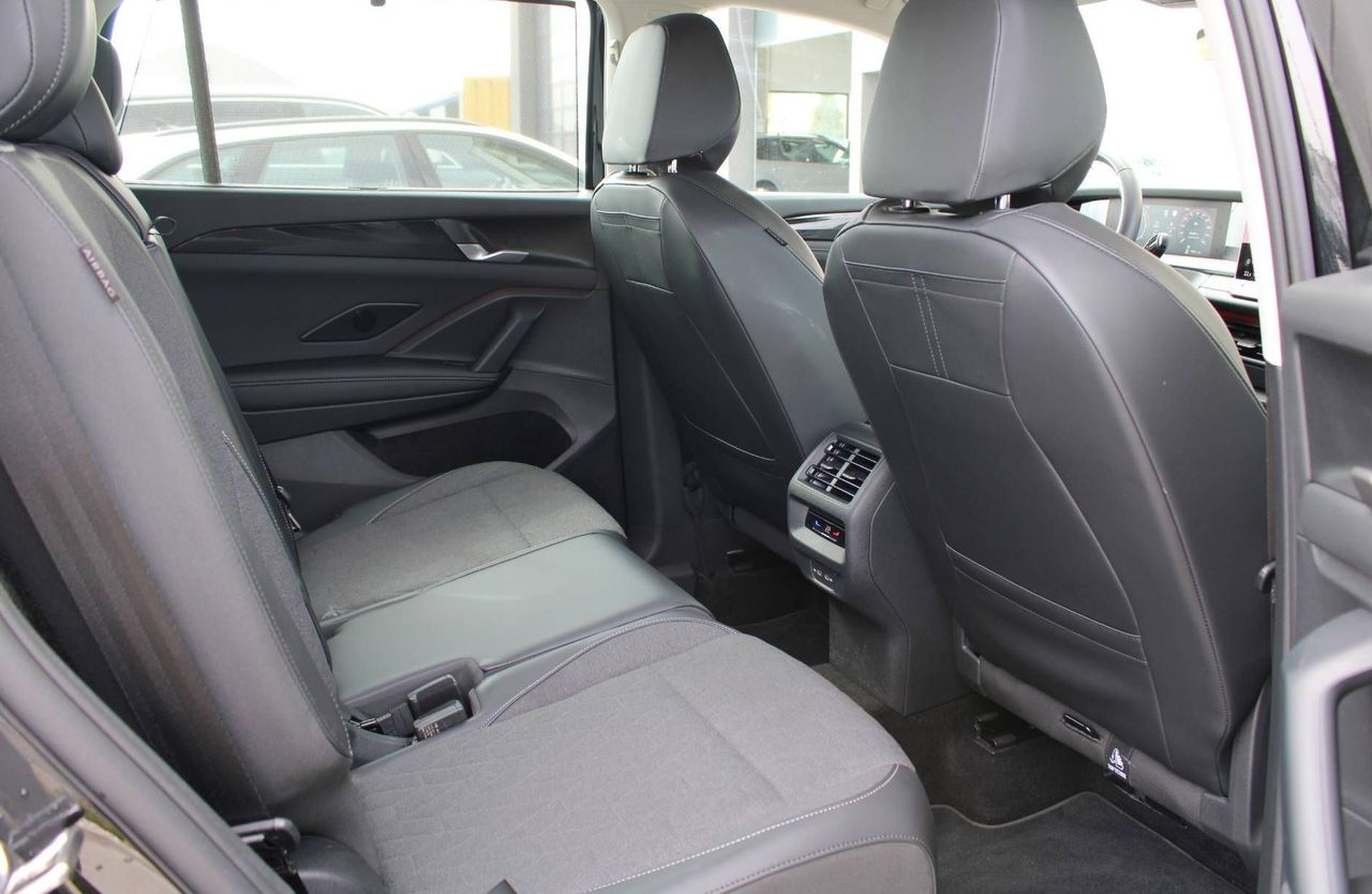 Zunanja slika - VW Tayron - 2.0TDI 4MOTION 142kW 7SED IQ MATRIX KAM360 KLJUKA - 12