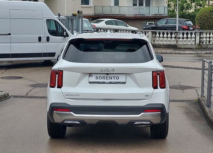 Zunanja slika - KIA Sorento - 2.2 TCi EX Limited Pano. AWD 8DCT 142kW - 5