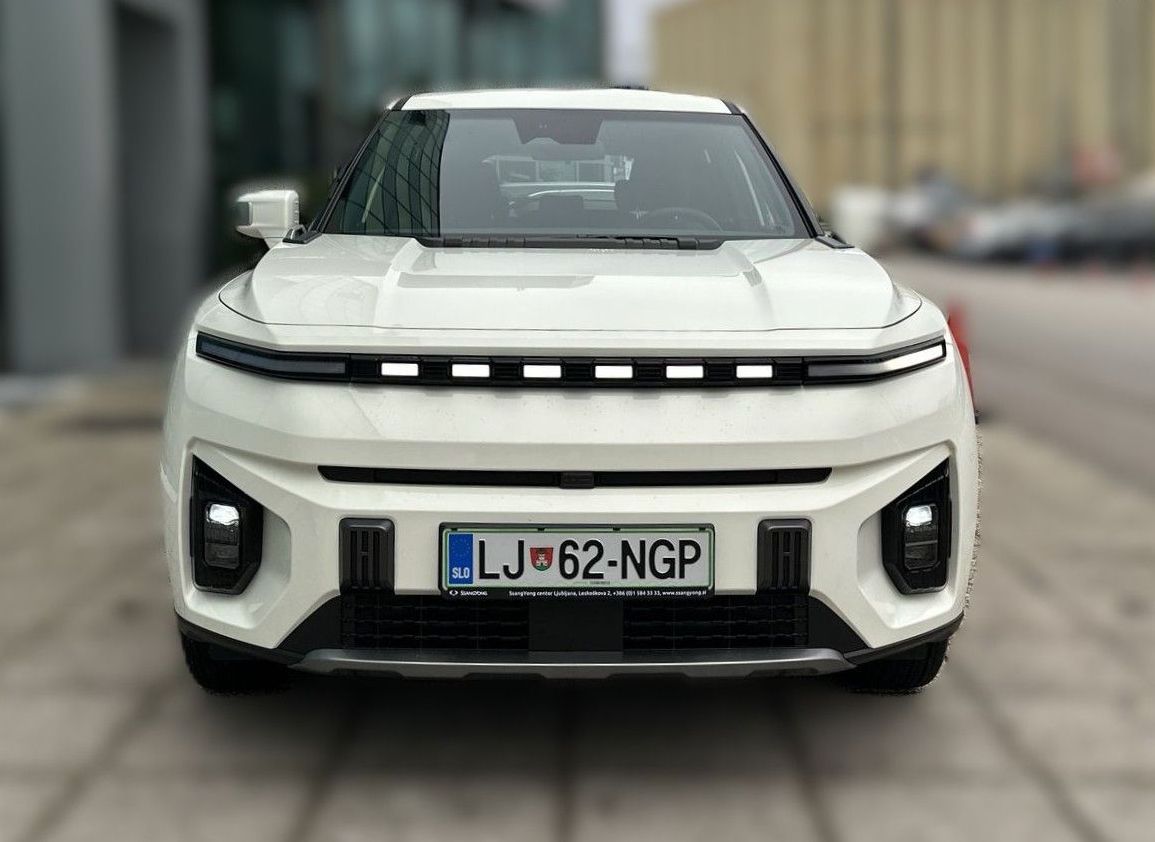 Zunanja slika - SsangYong Torres - EVX EXPLORE - 2