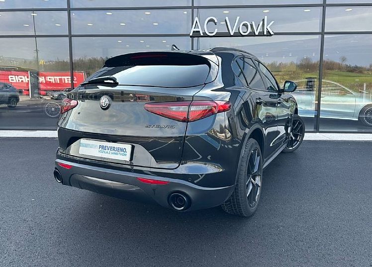 Zunanja slika - Alfa Romeo Stelvio - 2.2 Diesel 16v 210 AT8 Q4 VELOCE... - 3