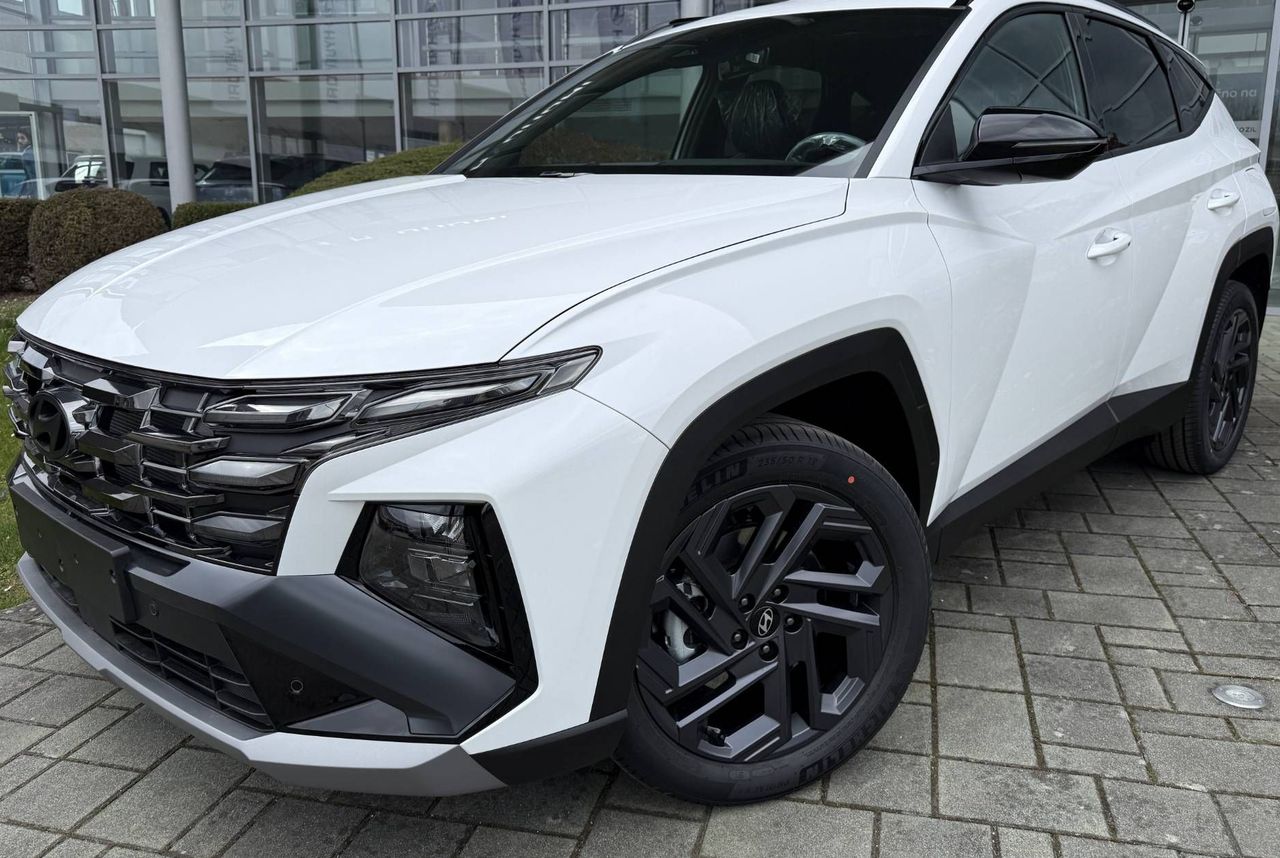 Zunanja slika - Hyundai Tucson - 1.6 T-GDI FL STYLE   BLACK LINE PLUS. WINTER II. - 1