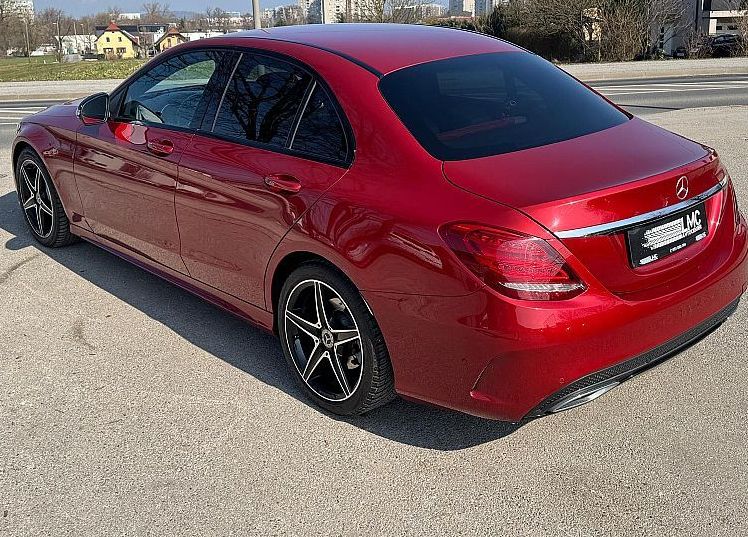 Zunanja slika - Mercedes-Benz C-Razred - 220d °AMG-LINE° °FULL LED° °18-COL° °KAMERA° - 7