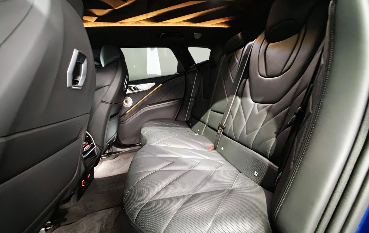Zunanja slika - BMW XM - 4.4 -MASAŽA-SOFTCLOSSE-23COL-BOWERS-PRIKLOP- - 19