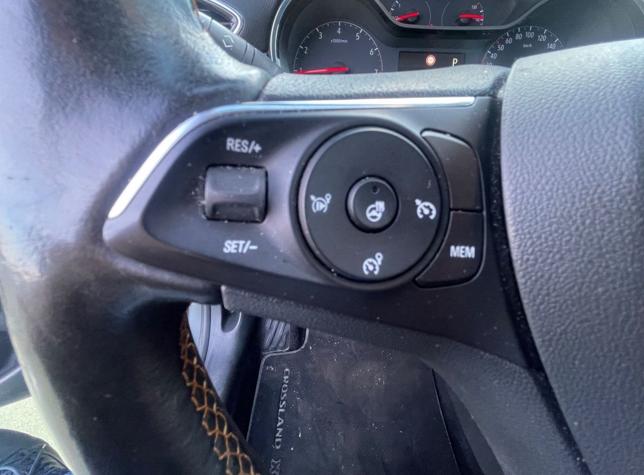 Zunanja slika - Opel Crossland X - 1.2 TURBO 81KW INNOVATION AUTO OGR.VOLAN - 17