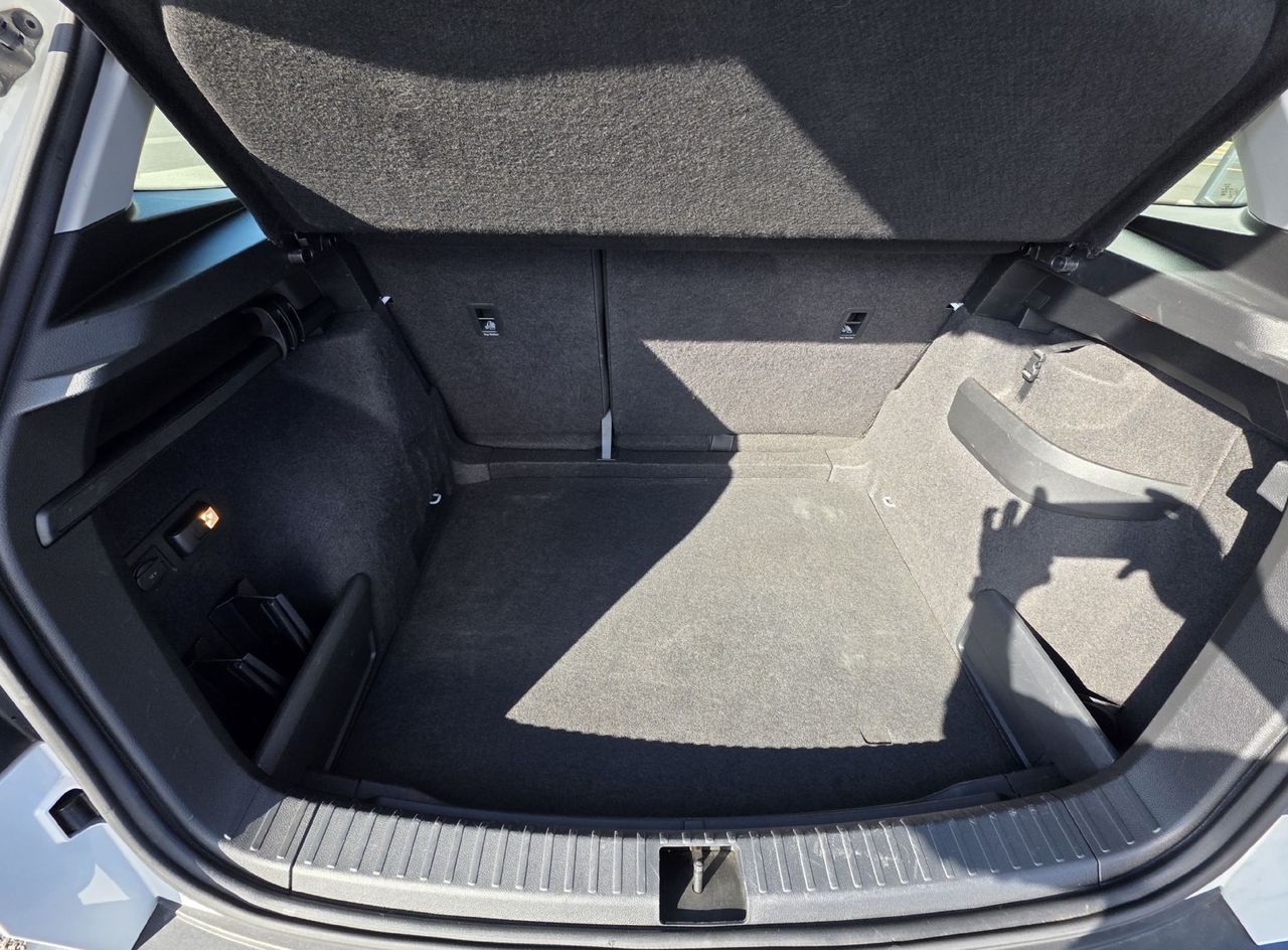 Zunanja slika - Škoda Karoq - 1.6 TDI Style.FULL LED.NAVI.HITRI KREDIT - 13