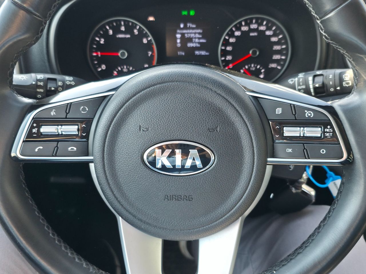 Zunanja slika - KIA Sportage - 2WD 1,6 GDI LX EDITION - 6