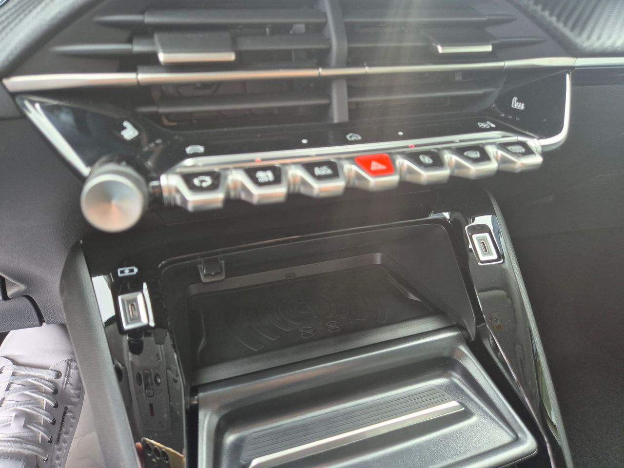 Zunanja slika - Peugeot 208 - Allure Hibrid 110 - 15