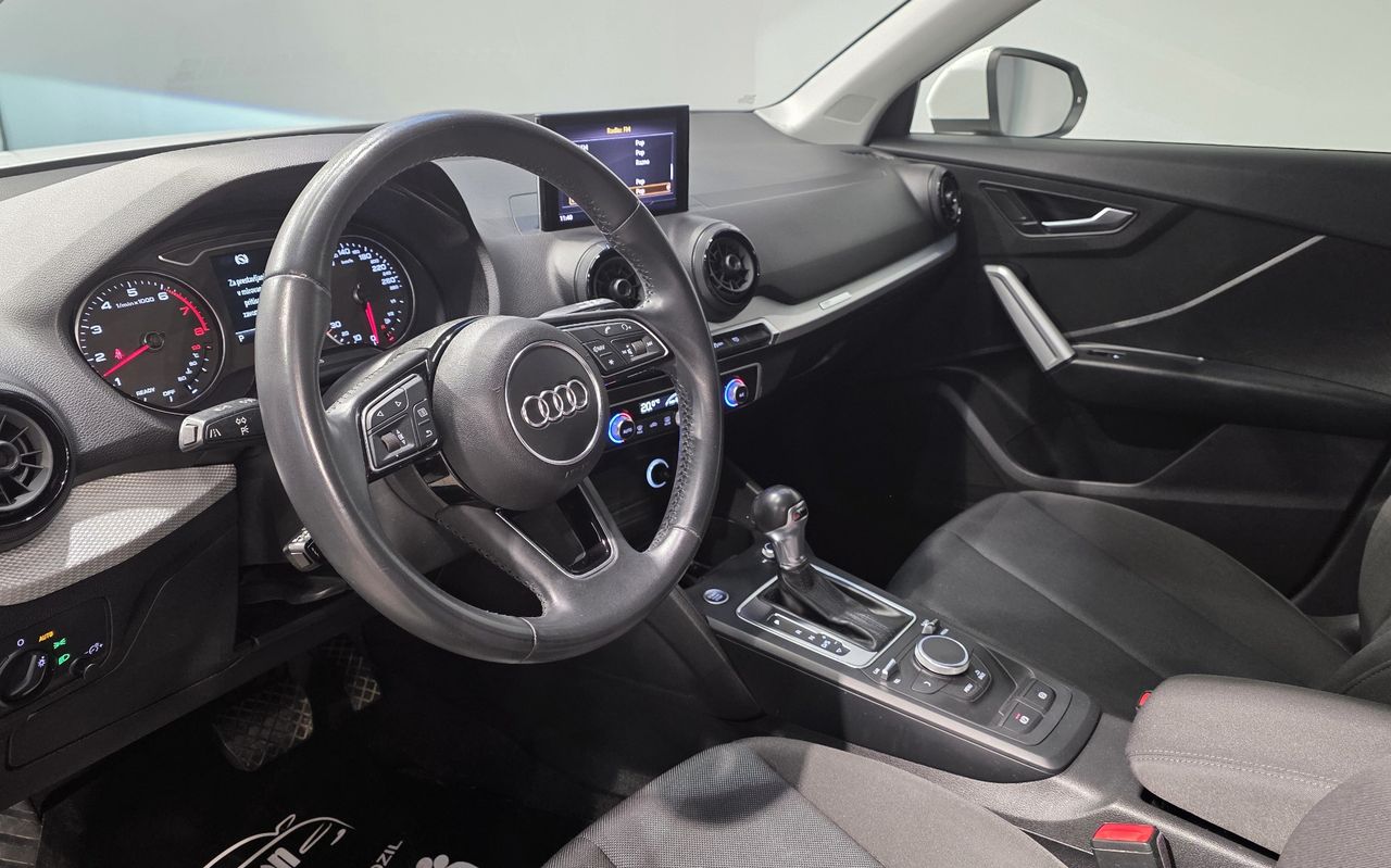 Zunanja slika - Audi Q2 - 1,0 TFSI CoD Sport S tronic SLO ACC LANE LED ALU - 10