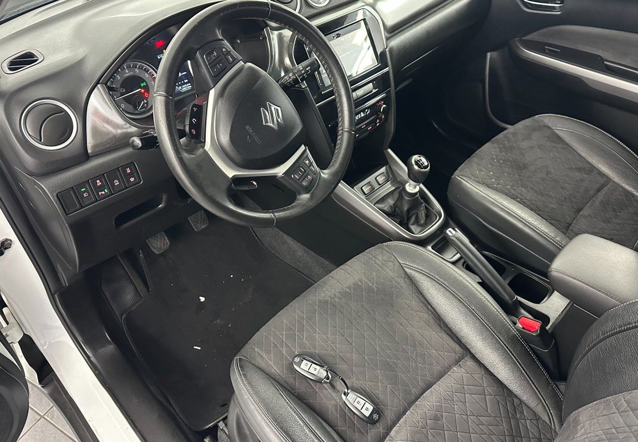 Zunanja slika - Suzuki Vitara - 1.4 BOOSTERJET 103KW.NAVI.GRE.SEDEŽEV.128.000 KM - 9