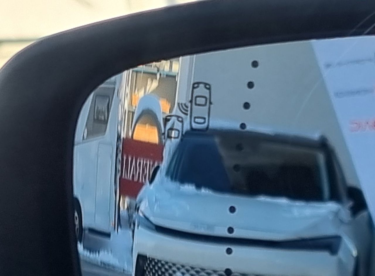 Zunanja slika - Renault Captur - Intens TCe 150 AVTOMATIK +VLEČNA KLJUKA+SERVISNA - 19