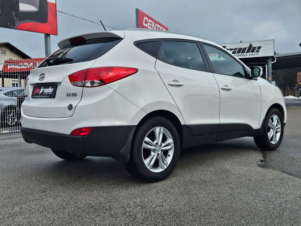 Zunanja slika - Hyundai ix35 - 2,0 Life - 4