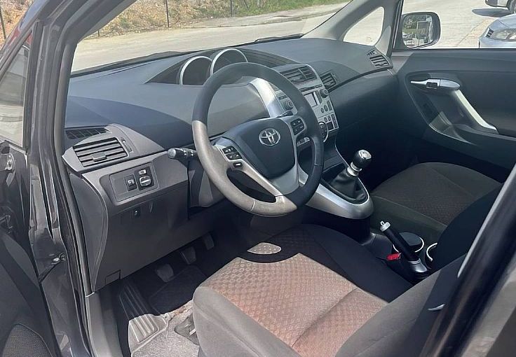Zunanja slika - Toyota Verso - 2.0 D4-D Sol 7 sedežev REDNO SERVISIRAN... - 6