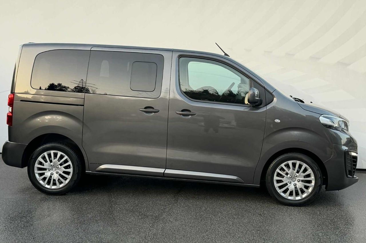 Zunanja slika - Peugeot Traveller - 2.0 HDI-95.000km-1 LASTNIK-5 SEDEŽEV-KAMERA-LED... - 4
