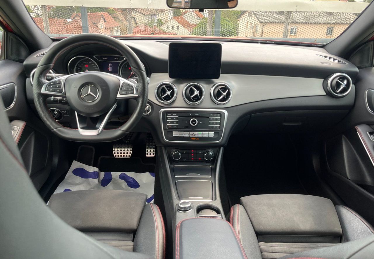 Zunanja slika - Mercedes-Benz GLA-Razred - GLA 200 d AMG Line Avt. NAVI. TEMPOMAT. F1 PRES. - 10