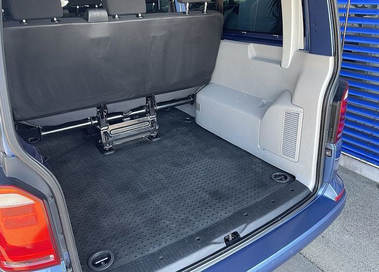 Zunanja slika - VW Transporter - 2.0 TDI DMR BULLI - 9