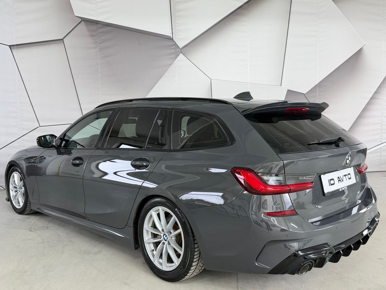 Zunanja slika - BMW Serija 3 - 318 M SPORT AUT. - 3