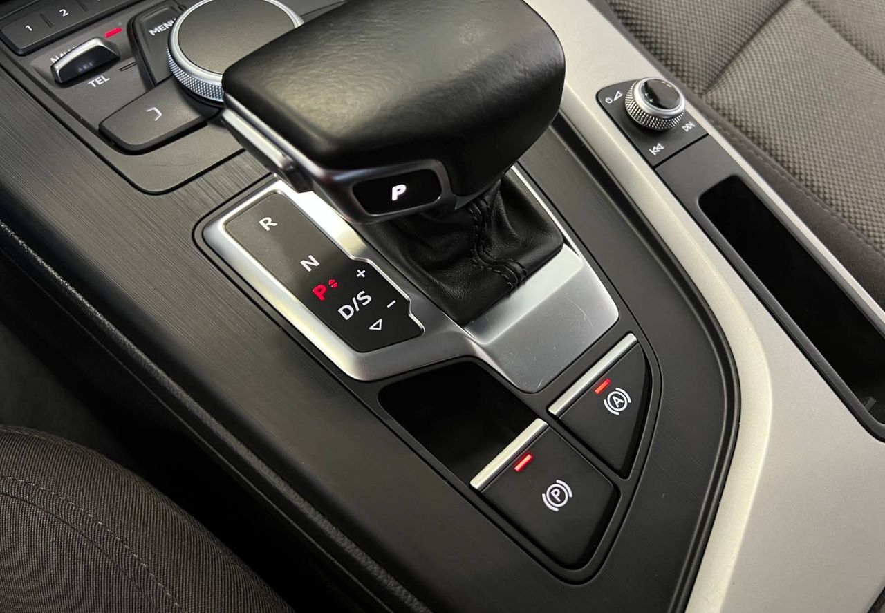 Zunanja slika - Audi A4 - Avant 2.0TDI-Q-SPORT-190KM-ACC-LINE-ASS-KAM-MRTVI-KOTI.. - 19