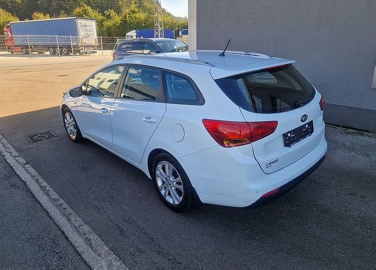 Zunanja slika - KIA Ceed - SW 1.4 CVVT 100 KM LX Urban - 6