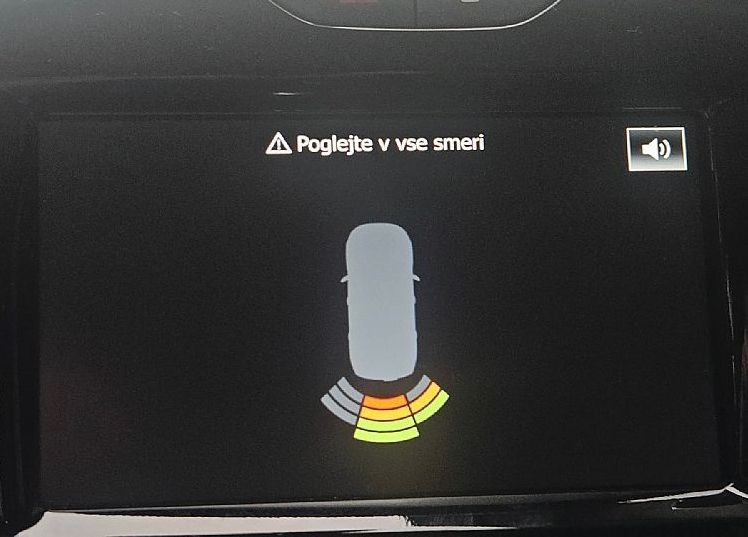 Zunanja slika - Renault Clio - 0.9 TCe 90ks°1.LAST°KEYLESS°LED°NAV°IAUTOKLIMA - 11